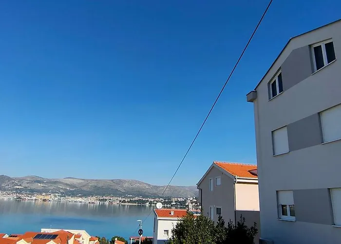 Apartman Leon *