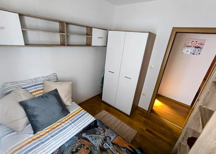 Leon Apartman *