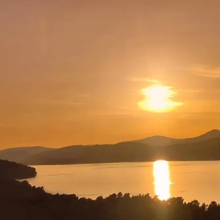 Leon Lejlighed Trogir